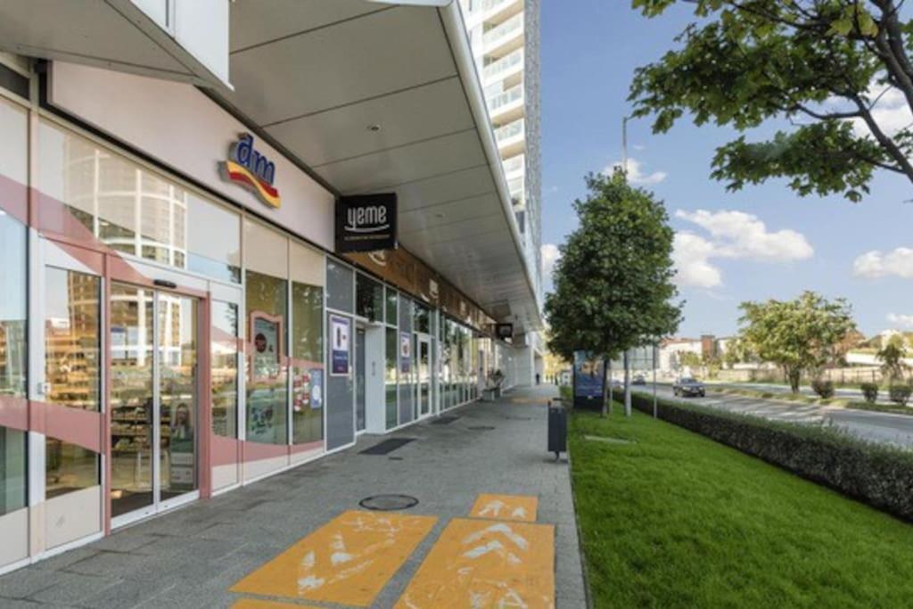 On The Danube, City Center, Free Parking 布拉迪斯拉发 外观 照片